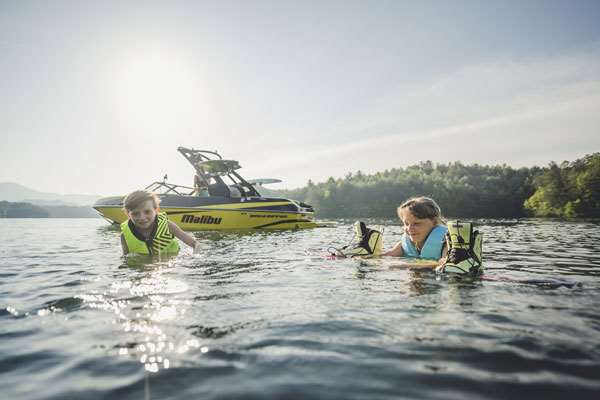 2019_Malibu_21VLX_Remeber_Our_First _Yellow_Malibu